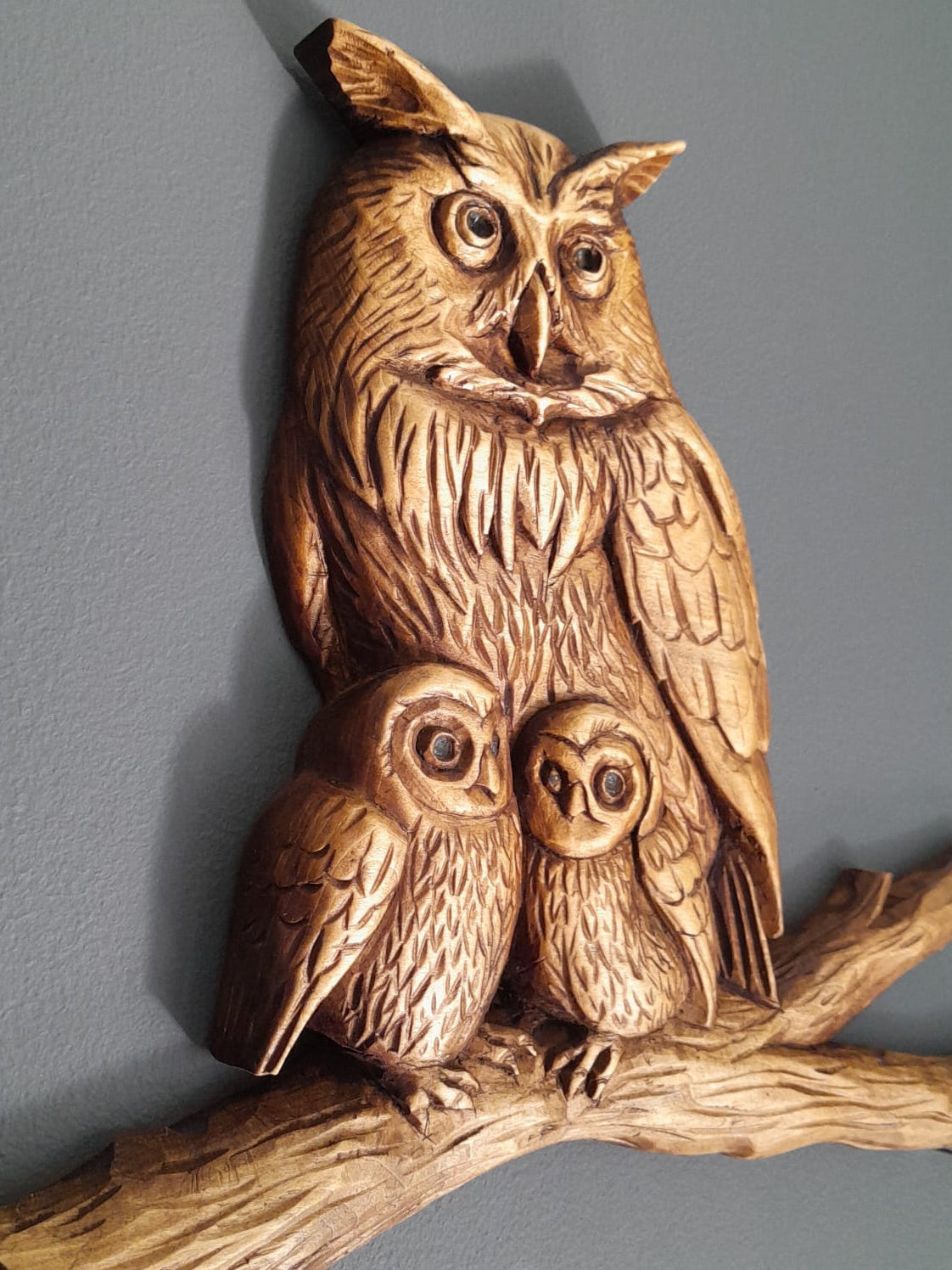 Hand-Carved Owl with Young – Linden Wood Wall Relief, Nature Wall Decoration, Unique Handmade Art