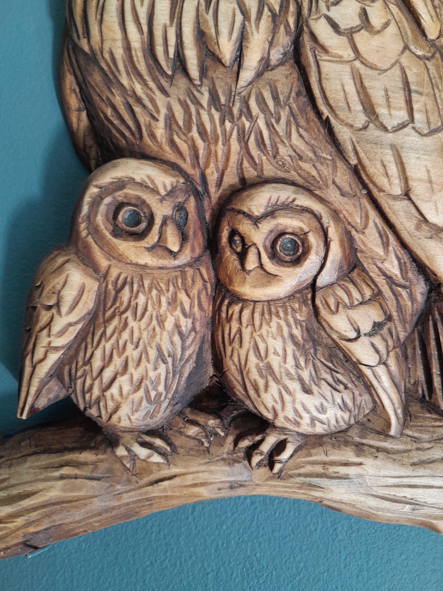 Hand-Carved Owl with Young – Linden Wood Wall Relief, Nature Wall Decoration, Unique Handmade Art