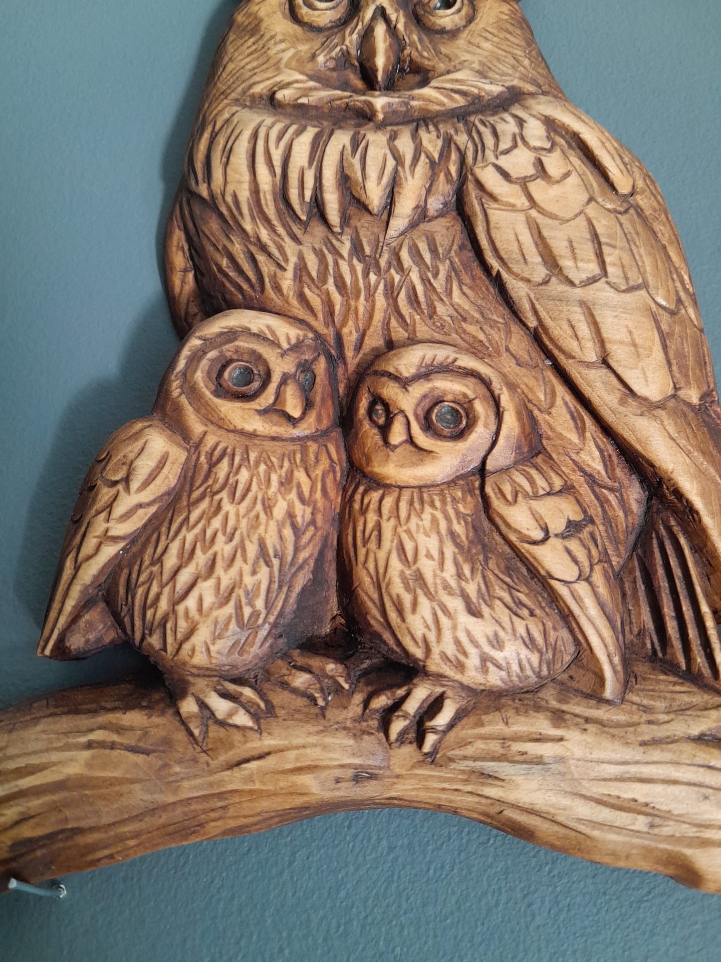 Hand-Carved Owl with Young – Linden Wood Wall Relief, Nature Wall Decoration, Unique Handmade Art